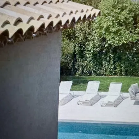 Belle A Villa *